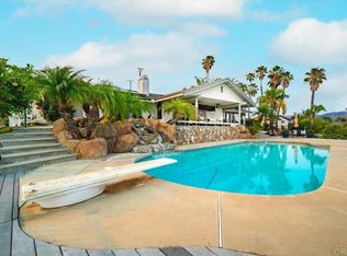 2275 Via Cascabel, Escondido, CA 92027