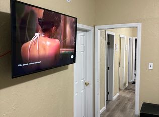 (Undisclosed Address), Worcester, MA 01605