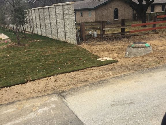 2nd image of 105 Brock Dr