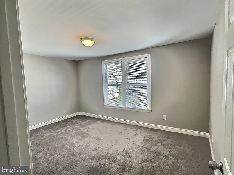 322 N Cannon Ave — Photo 9