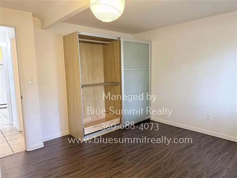 822 N 6th Ave SW — Photo 8