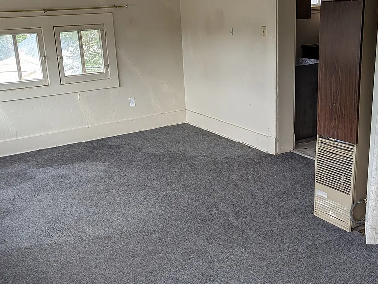 2723 2nd Ave #2 — Photo 8