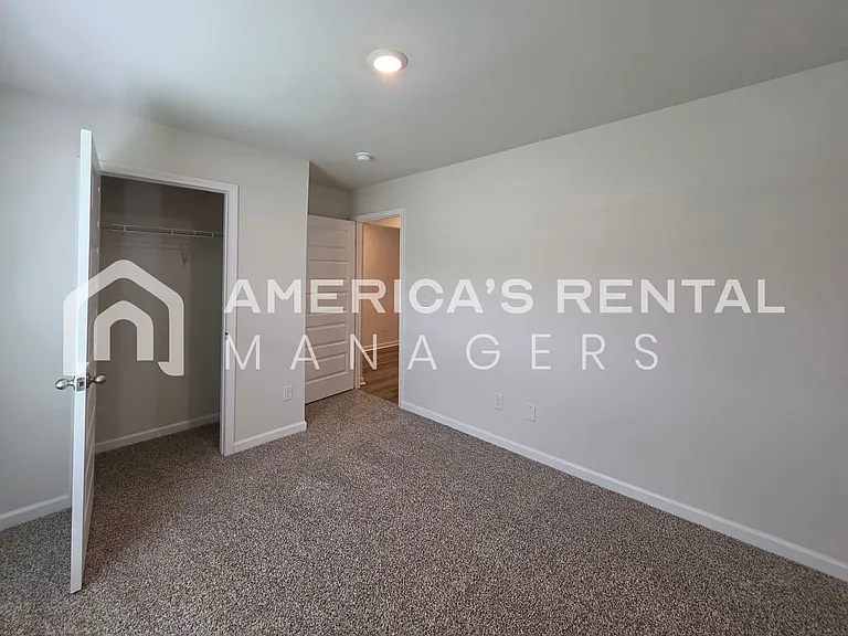 120 Jonboy Ave — Photo 10
