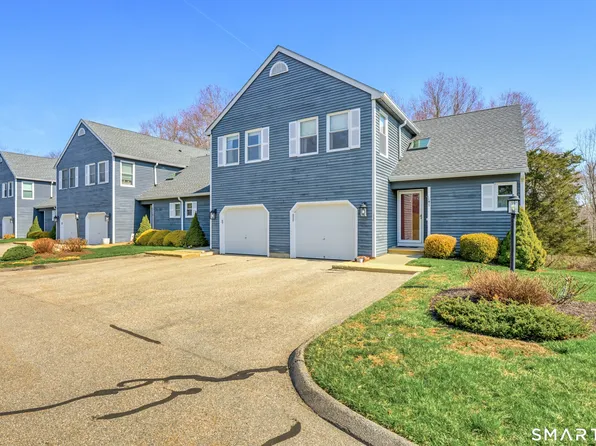 11 Vicki Lane #11, Colchester, CT 06415