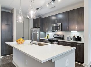 Venue Brookwood Apartments, Atlanta, GA 30309