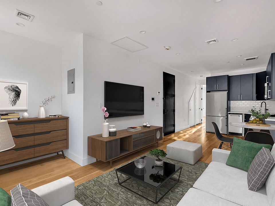 1st image of 483 Marion St APT 2
