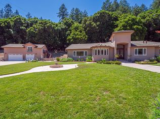 425 Bear Valley Rd, Aptos, CA 95003