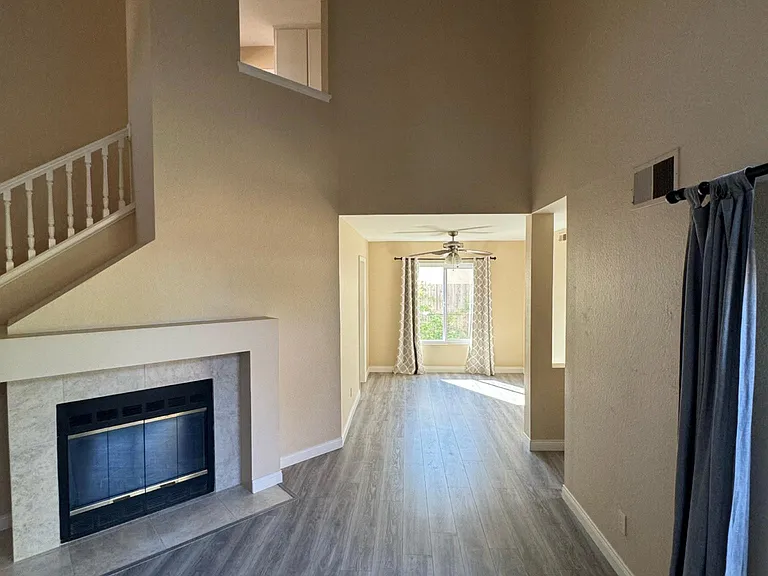 11670 Avenida Marcella — Photo 3