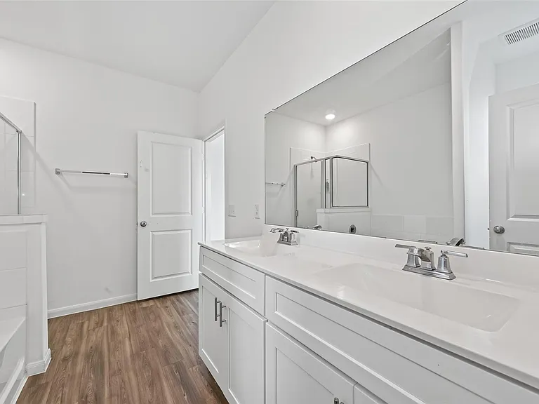 8111 Star Terrace Dr — Photo 34