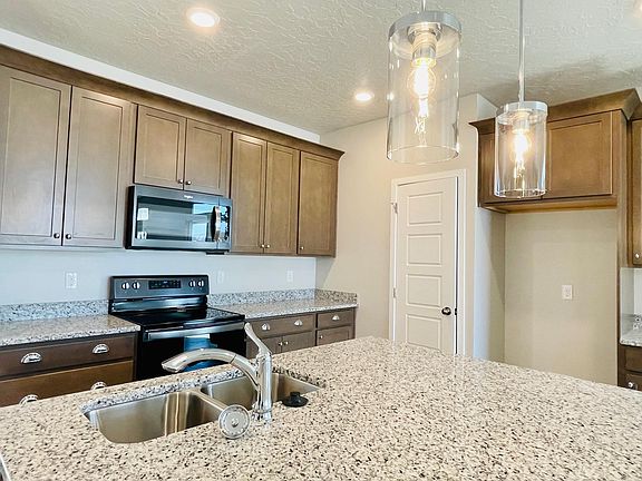 2nd image of 4260 W Dixon Way