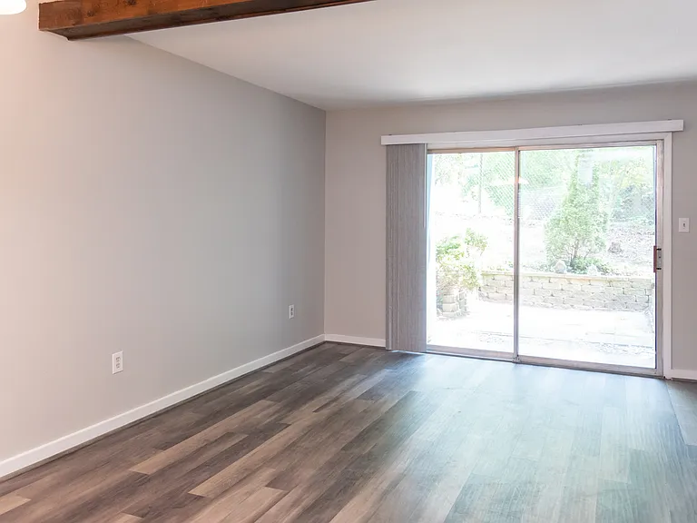 7126 Longstreet Dr #A — Photo 24