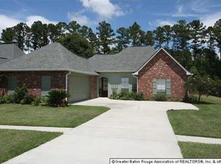 32928 Fox Run Dr, Walker, LA 70785