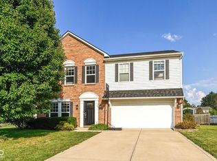 2417 McGregor Dr, Avon, IN 46123