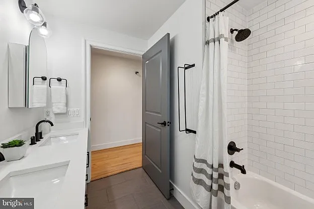 811 Upshur St NW #4 — Photo 12