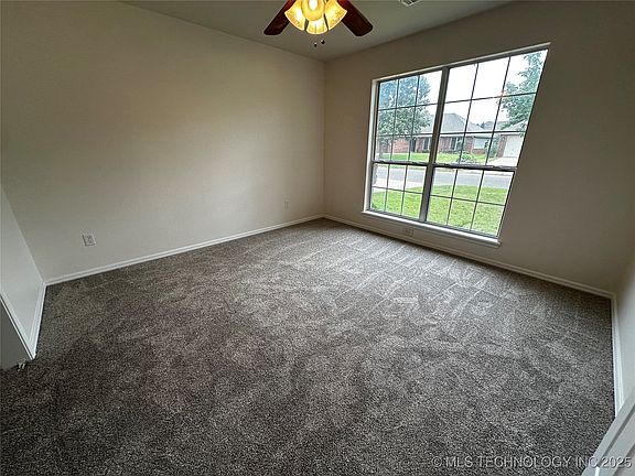4th image of 4620 S 197th East Ave