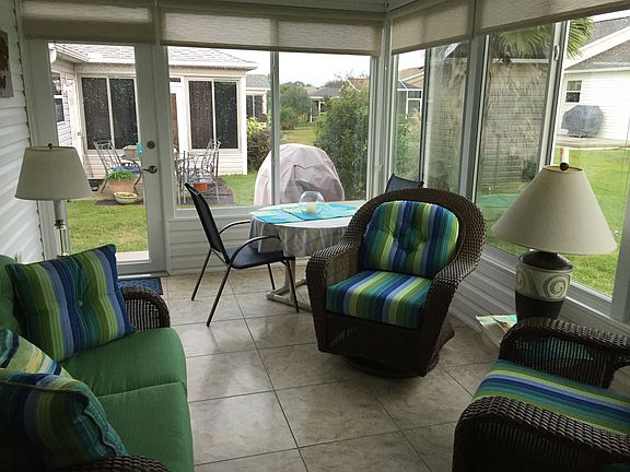 Glass enclosed lanaii