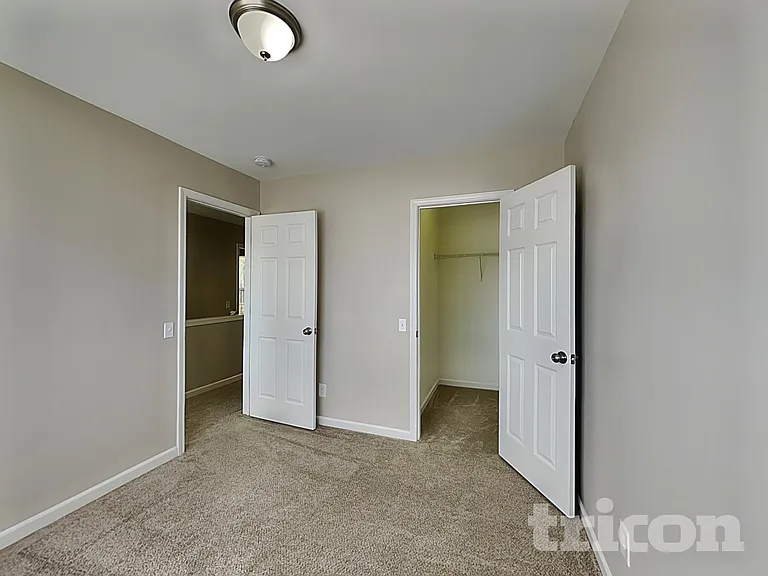 5400 Peachwood Dr — Photo 7