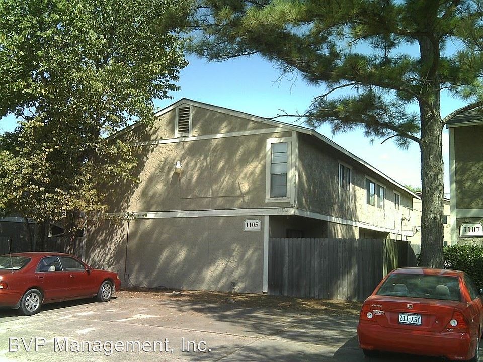 1st image of 1105A Holik Dr