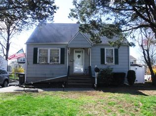 2102 Bell Pl, South Plainfield, NJ 07080