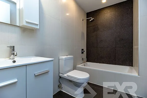 Rented by EXR | media 8