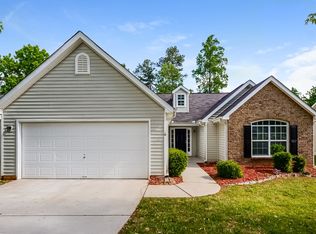 824 Summit Park Trl, McDonough, GA 30253