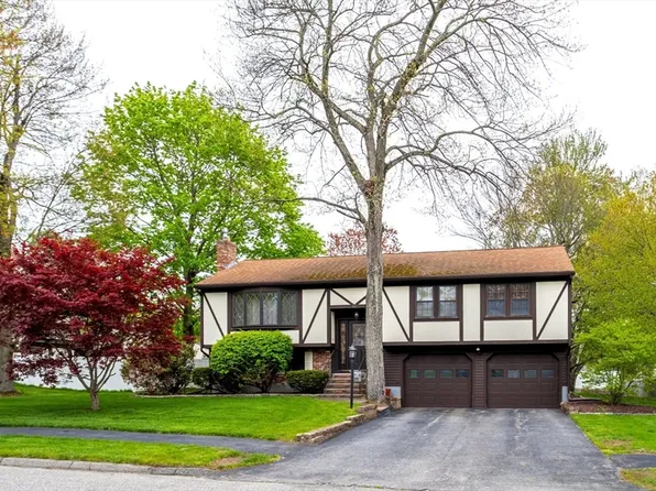 33 Monroe St, Shrewsbury, MA 01545