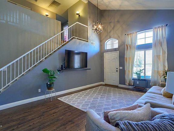 2nd image of 4639 E Laredo Ln