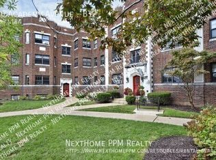 26 Academy Ave APT B1, Mt Lebanon, PA 15228