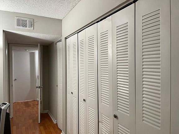 5th image of 510 NW 86th Pl #12206