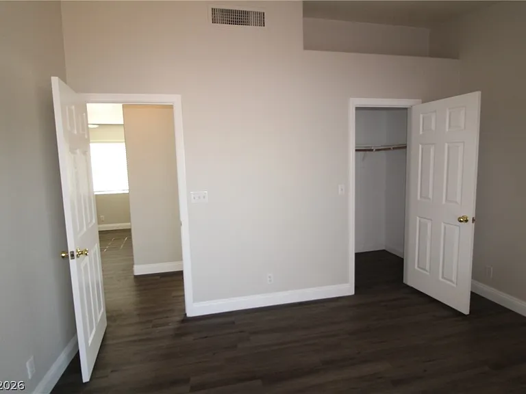 916 Clubview Dr — Photo 25