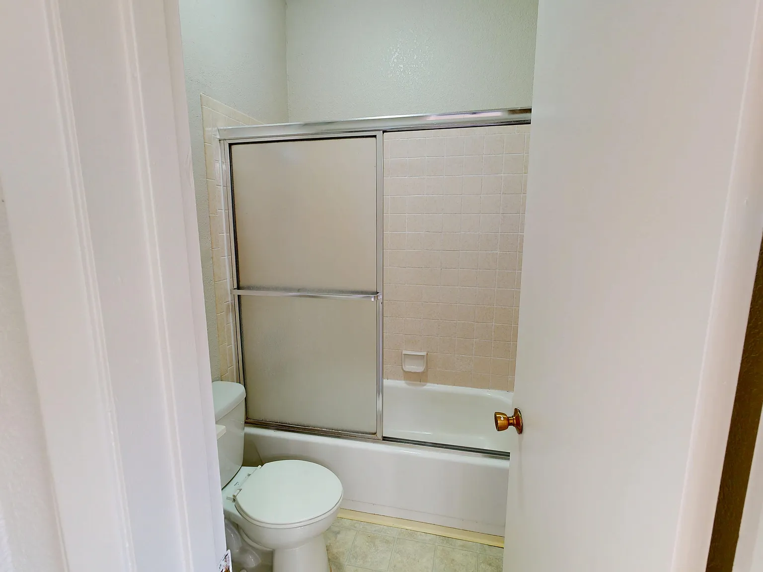 434 Leavenworth Street — Photo 3