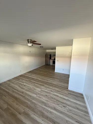 2701 E Tierra Buena Ln #3 Photo 1