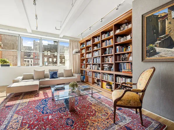 39 East 20th Street image 1 of 17