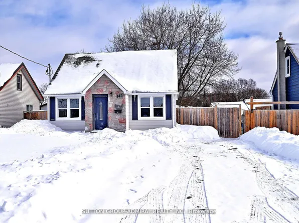 145 9th Ave, Kitchener, ON N2C 1S9
