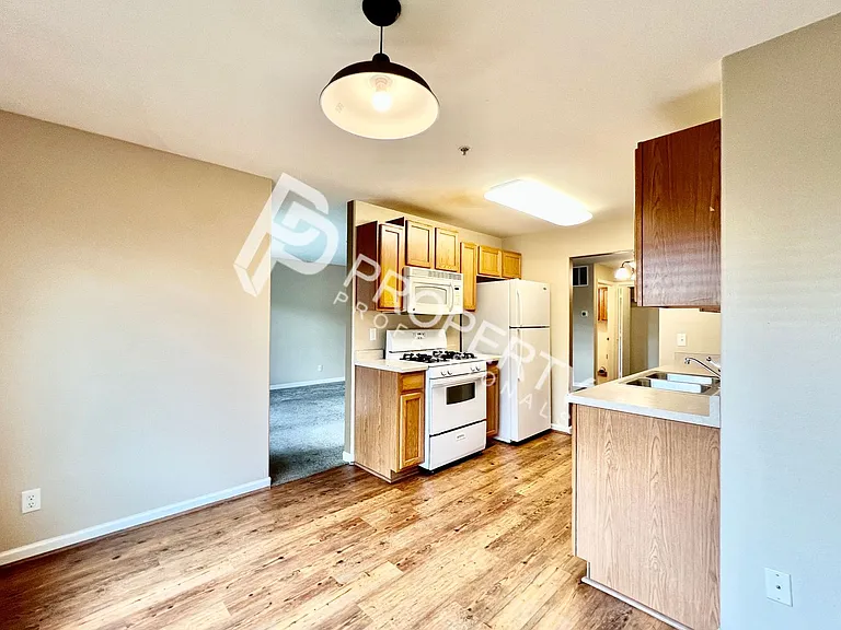 796 Castle Valley Blvd #E — Photo 6