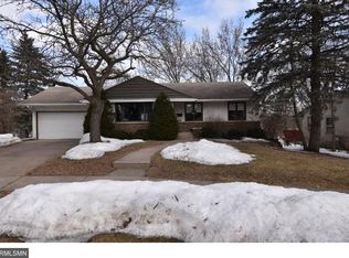 2225 Berland Pl, Saint Paul, MN 55119