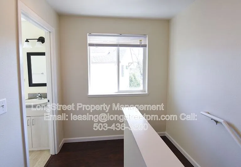1960 NW Taylor Ave #101 — Photo 10