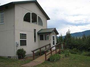 18 Grandlouis Rd, Inchelium, WA 99138