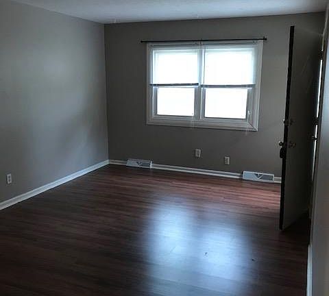 3rd image of 6021 Knox Ave