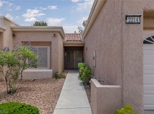 2214 Spring Water Dr, Las Vegas, NV 89134