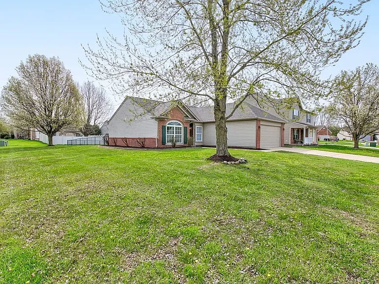 2075 Sea Hero Ct — Photo 3