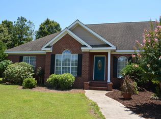 81 Zachery Dr, Hattiesburg, MS 39402