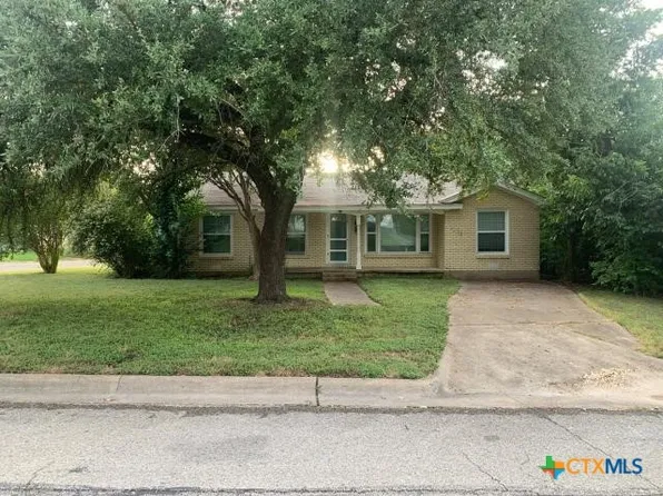 1518 S 37th St, Temple, TX 76504