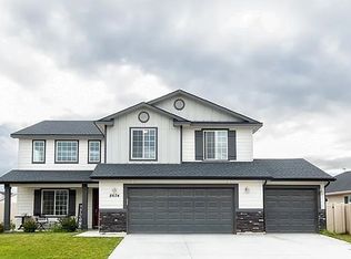 8674 S Baratheon Ave, Kuna, ID 83634