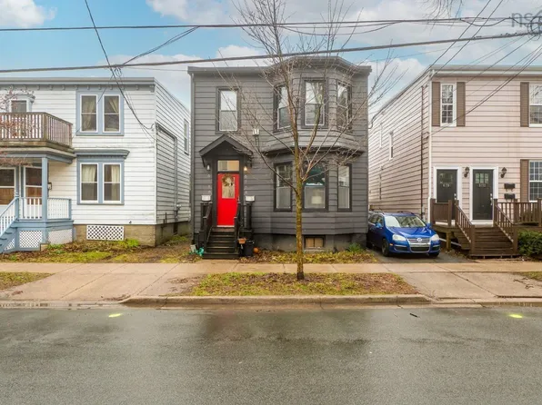 6168 Duncan St #6166, Halifax, NS B3L 1K2