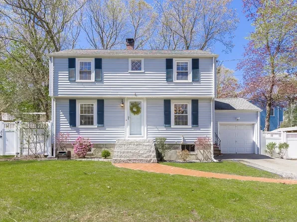587 Greendale Ave, Needham, MA 02492