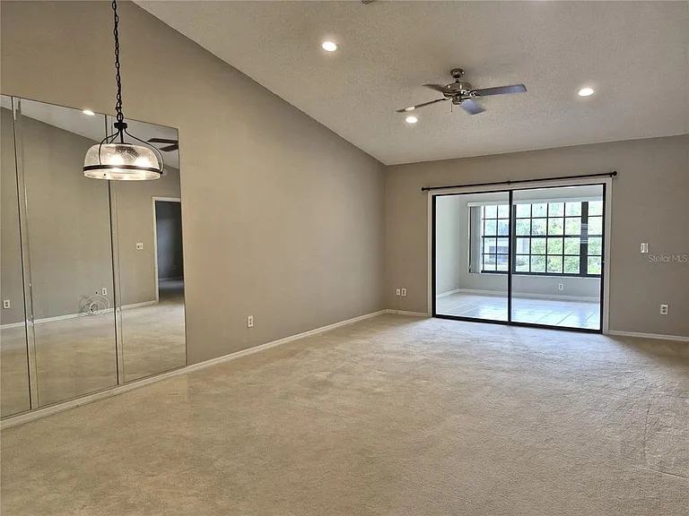2150 Elm St #606 — Photo 10