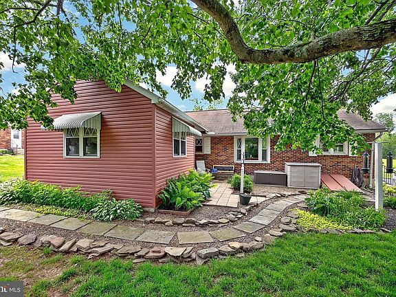 4th image of 1233 Miller Rd