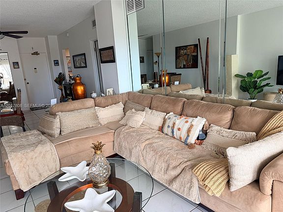 3rd image of 1950 S Ocean Dr Suite 4-B