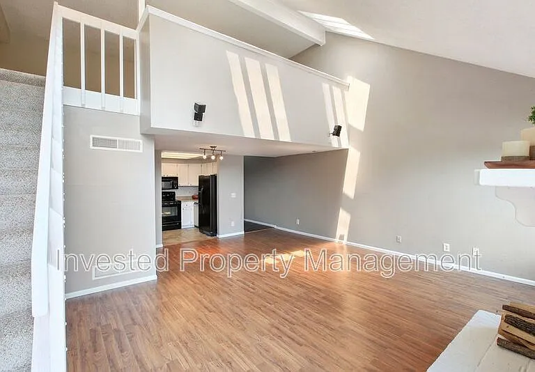 6453 S Havana St #B — Photo 6